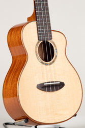 aNueNue UC100 Sitka Spruce Mahogany Bird Concert w/ Lattice Bracing