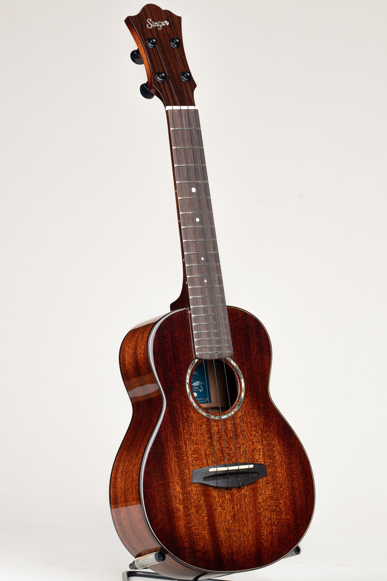 Singer African Mahogany Concert w/ Tobacco Sunburst