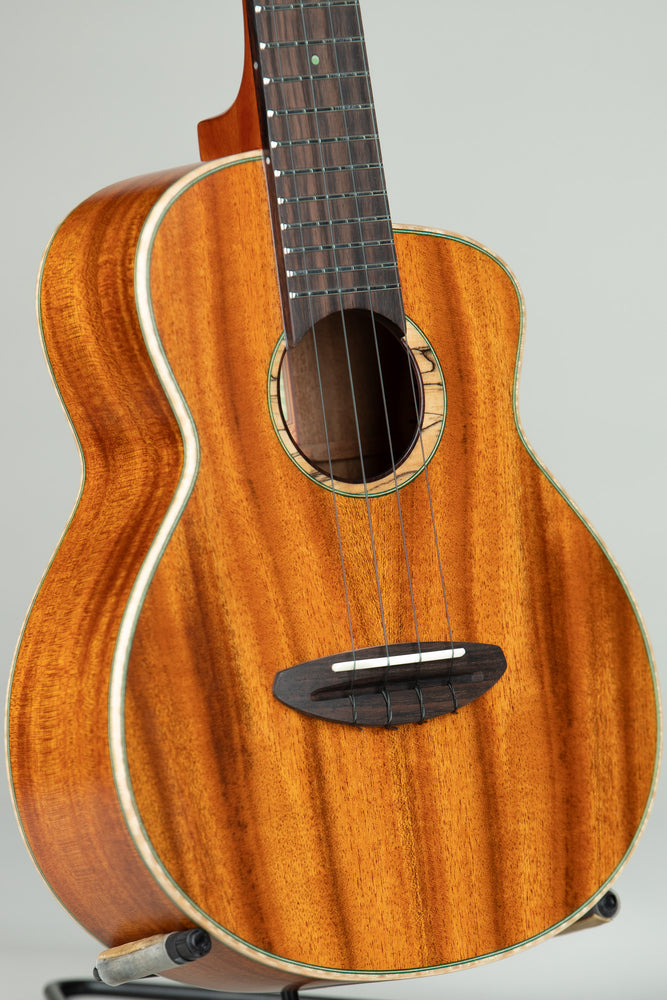 aNueNue UC110 Lattice Braced South American Mahogany Concert
