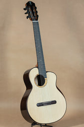 aNueNue MN214 Moon Spruce Rosewood Guitar