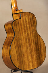 aNueNue MBS32E Hawaiian Koa Taiwan Acacia Acoustic Bass