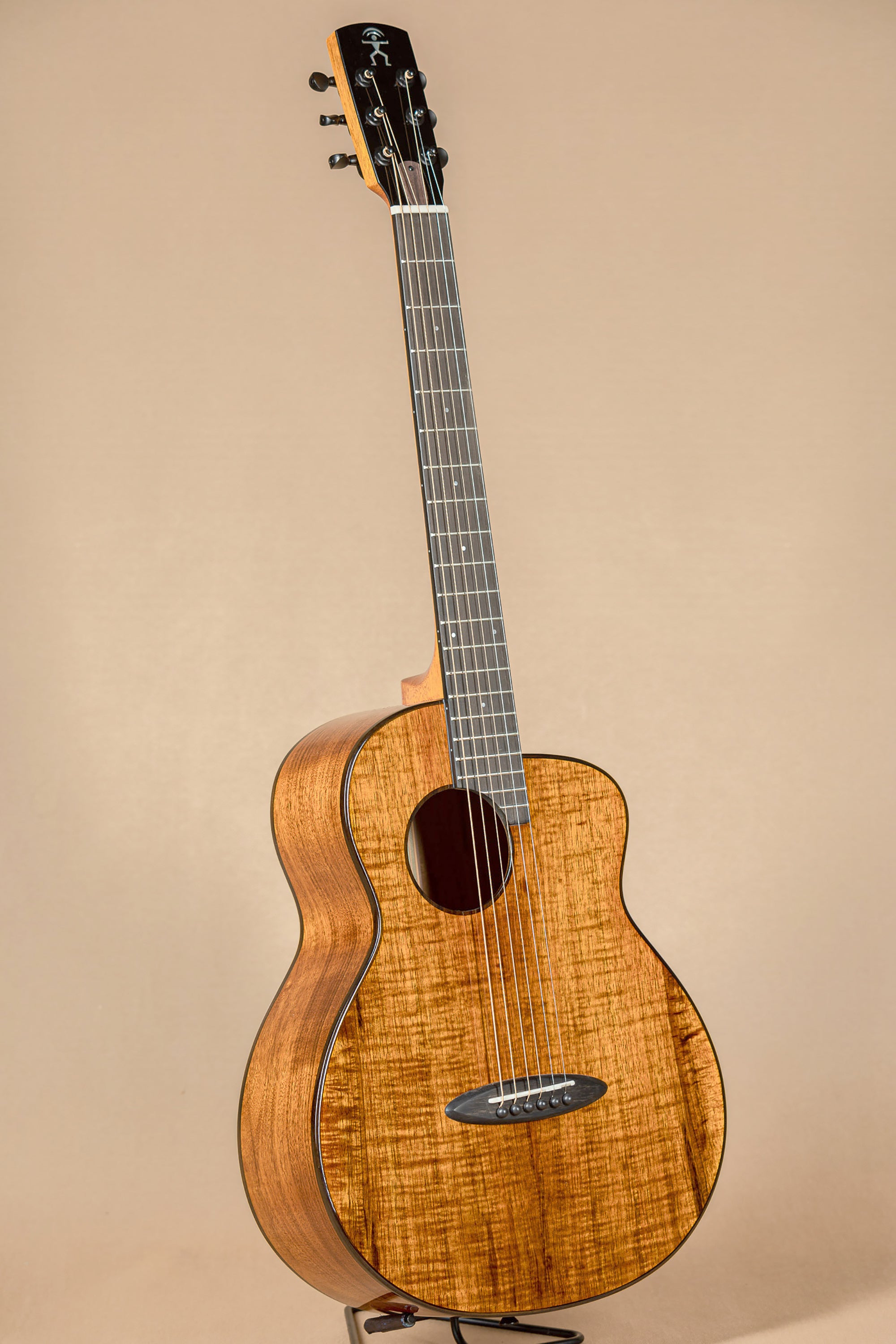 aNueNue M32 Koa Guitar