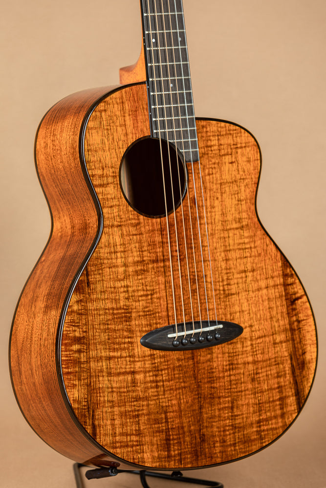 aNueNue M32 Koa Guitar