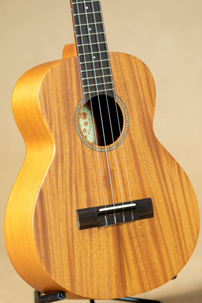 aNueNue Hawaiian Dream Series T30 All Solid African Mahogany Tenor Ukulele