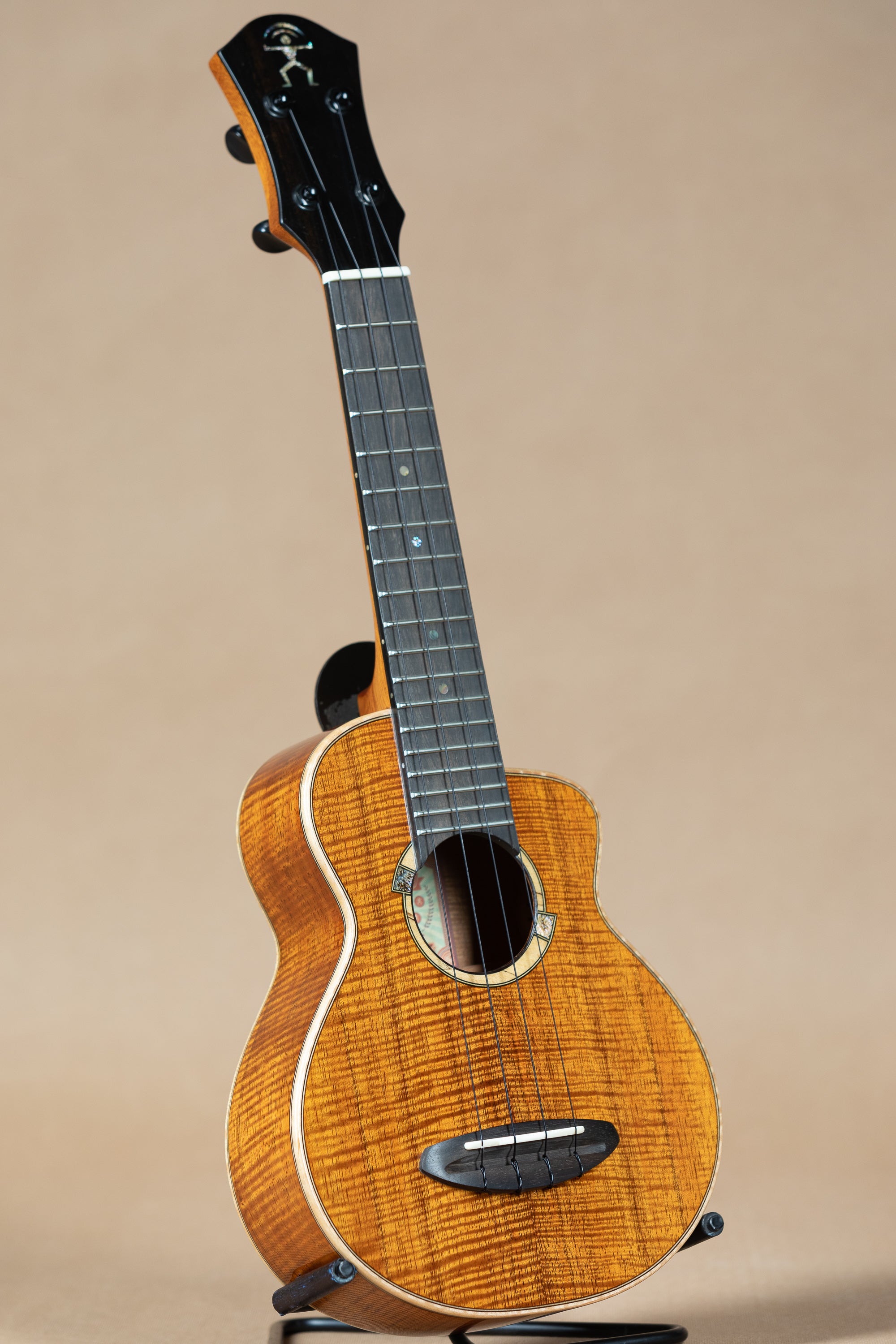 Gøre husarbejde dilemma værdig aNueNue US5K Bird Series Koa Soprano Ukulele